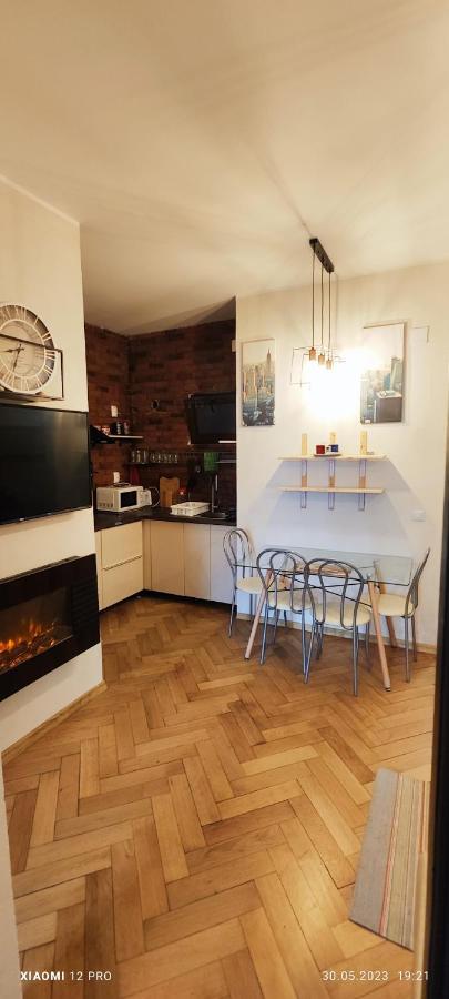 Old Town Cozy Flat Apartment Brasov Room photo